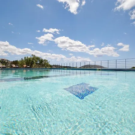 Villa The Private Bay Vári